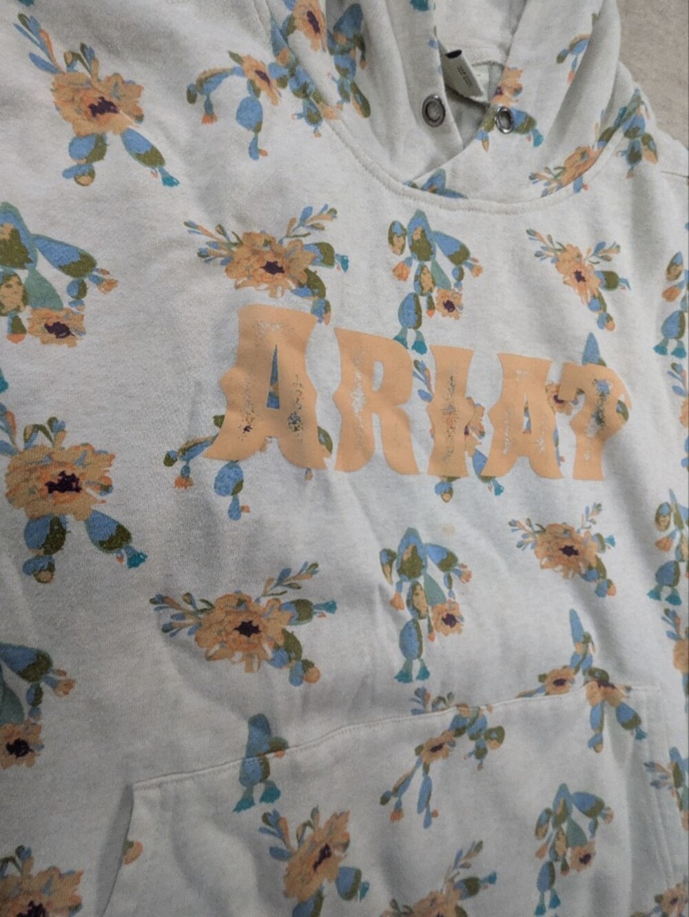 Ariat Floral Logo Hoodie Cream Light Blue Peach Comfortable Sweatshirt Size 3X - Picture 3 of 10